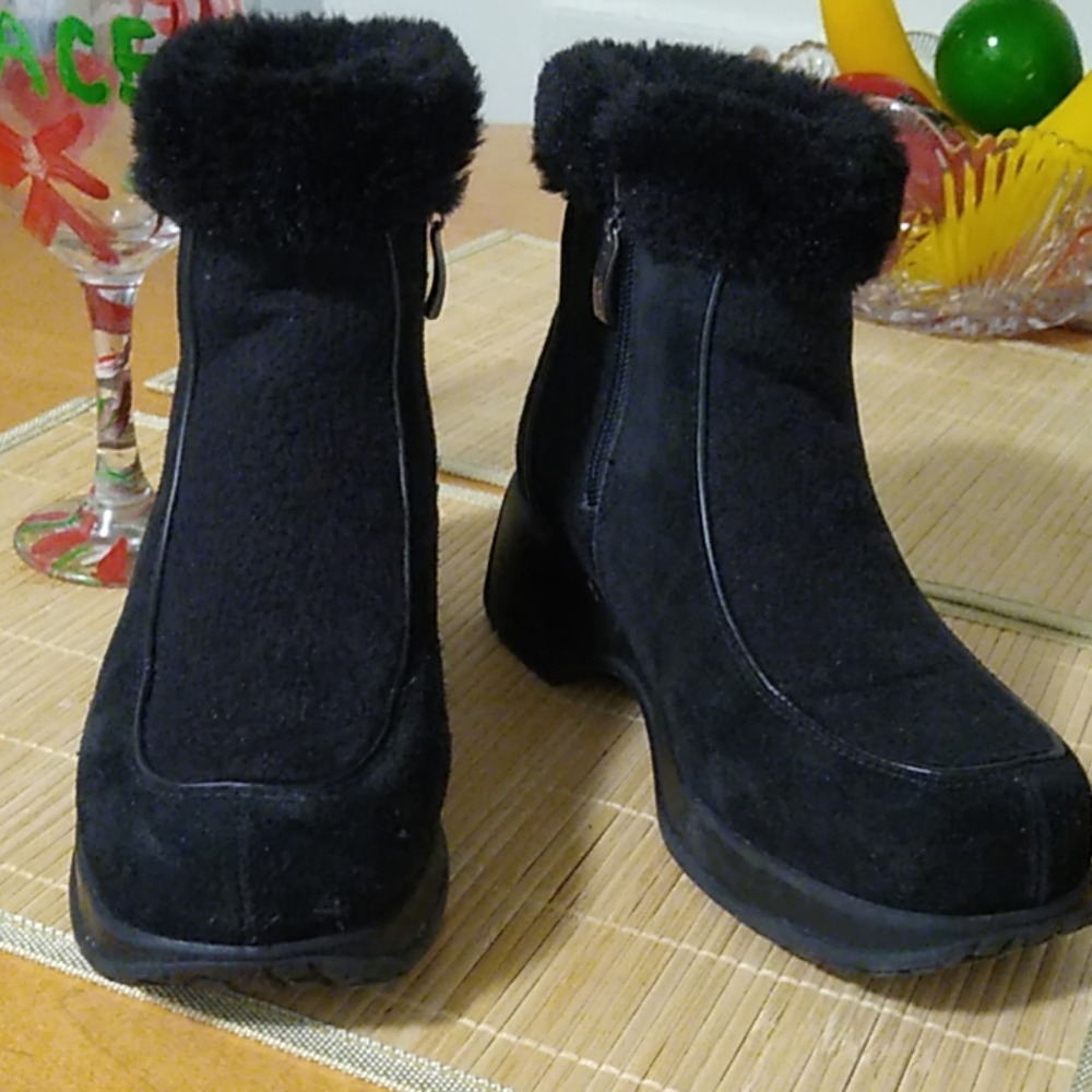 Women's Insulated Ankle Boots